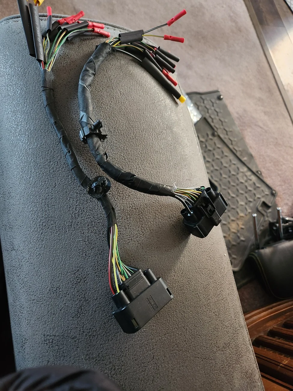 Ford Bronco Sport Is it possible to swap a power seat in for a manual seat? 20251216_154036