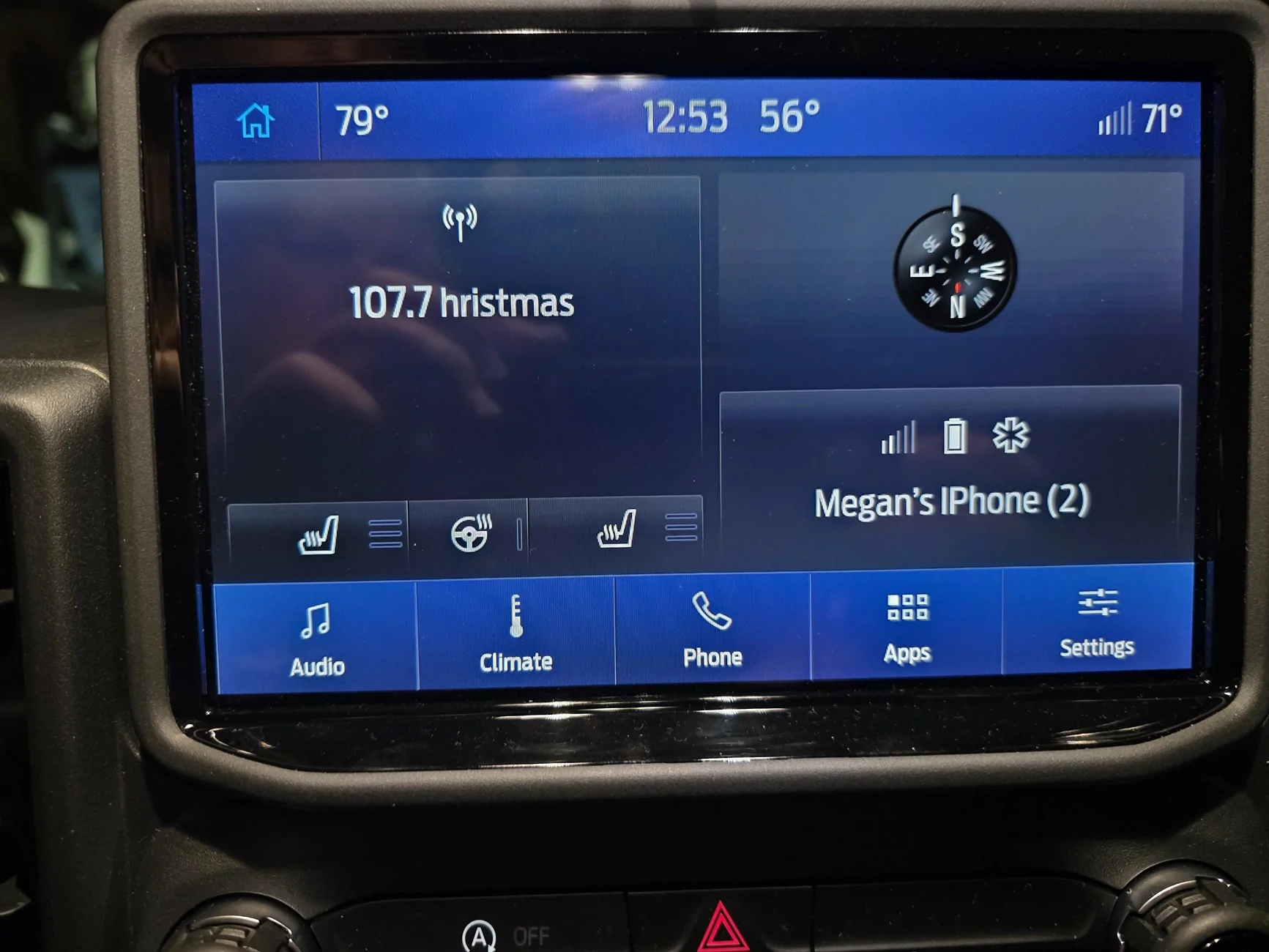 Ford Bronco Sport puttling climate conroles onto the screen 20251224_125309