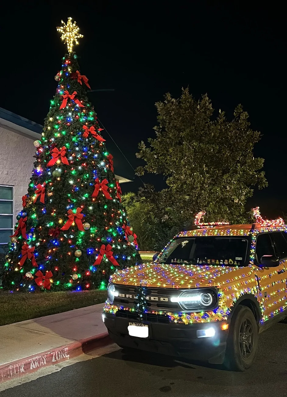 Ford Bronco Sport Show Off Your Holiday Ride: What Did You Decorate This Year? 25798497-BC5A-424A-AA9A-8328545E3ED6