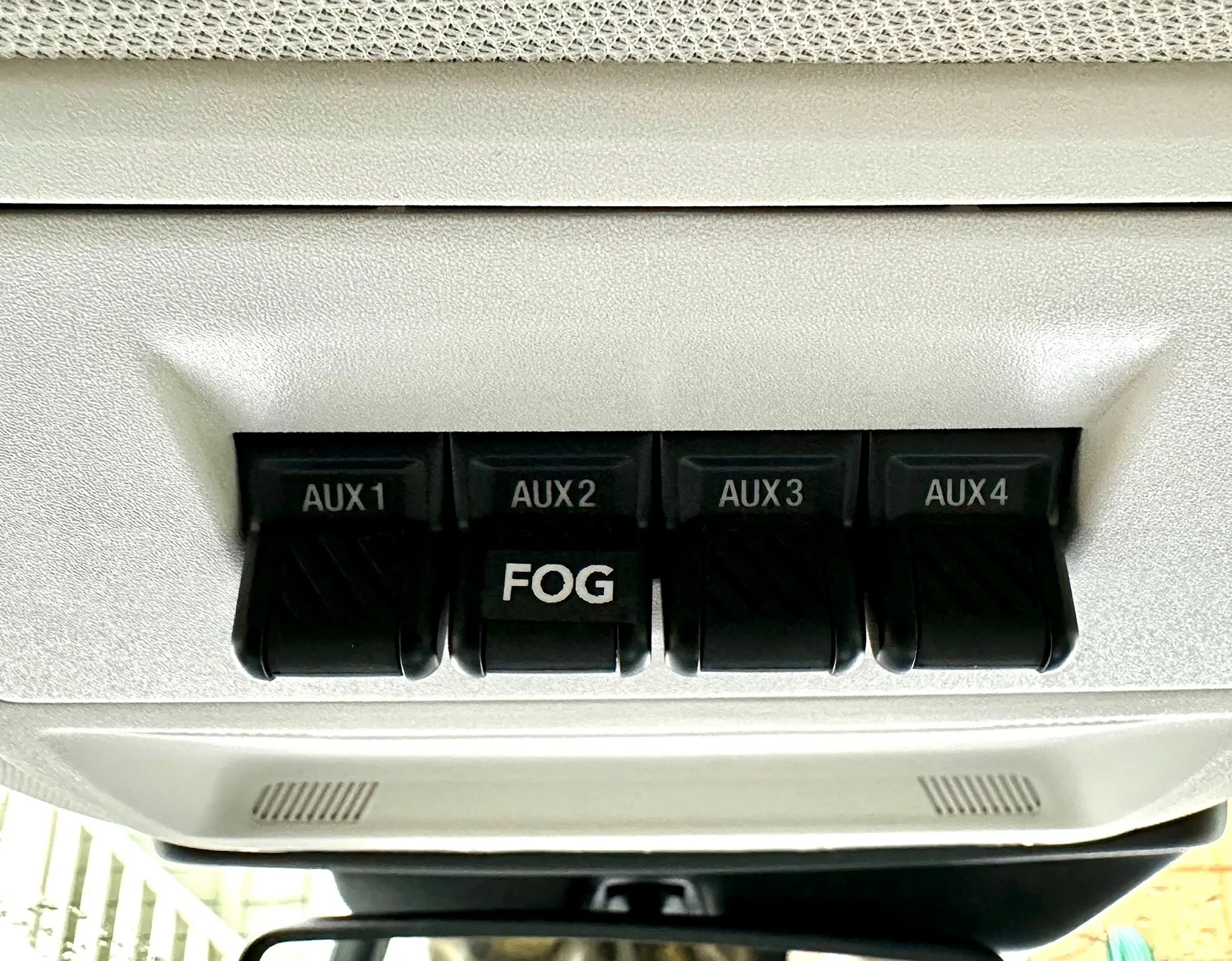 Ford Bronco Sport BL Sasquatch AUX Switches Wiring Guide? IMG_1787