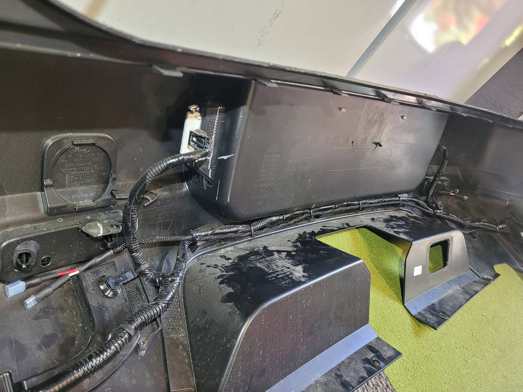 Ford Bronco Sport DIODE DYNAMICS HITCH MOUNT LED POD WITH 4 PIN CONNECTER 49795-234ca33928f6c7c6e2b0918eac169336