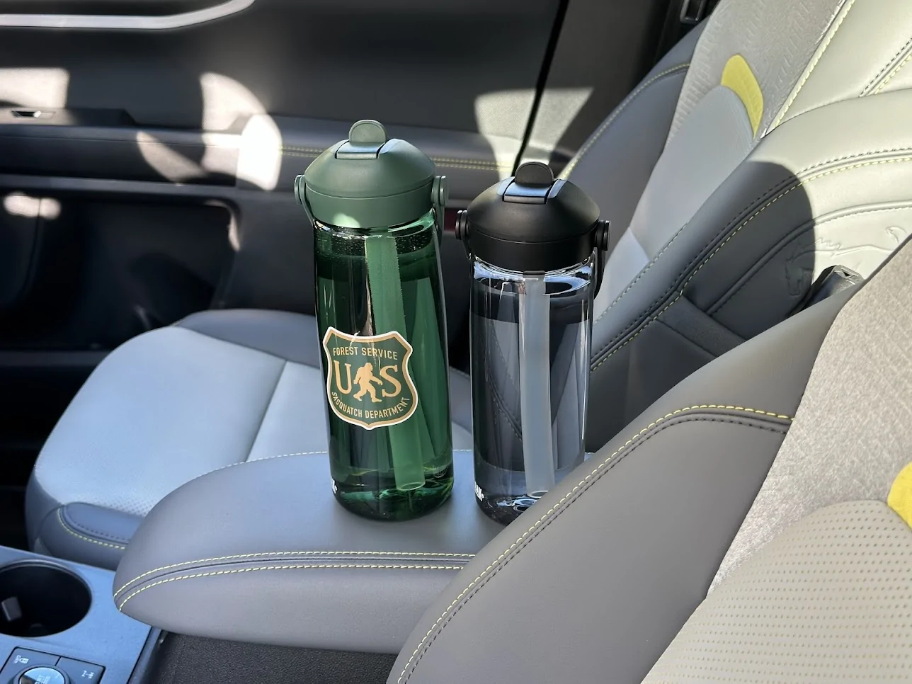 Ford Bronco Sport The perfect water bottle for the Bronco Sport?  What fits where. 1768850749844-mf