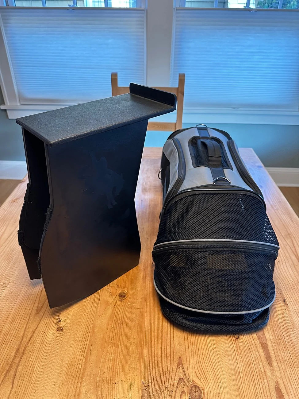 Ford Bronco Sport Center console extender for pet carrier IMG_2017