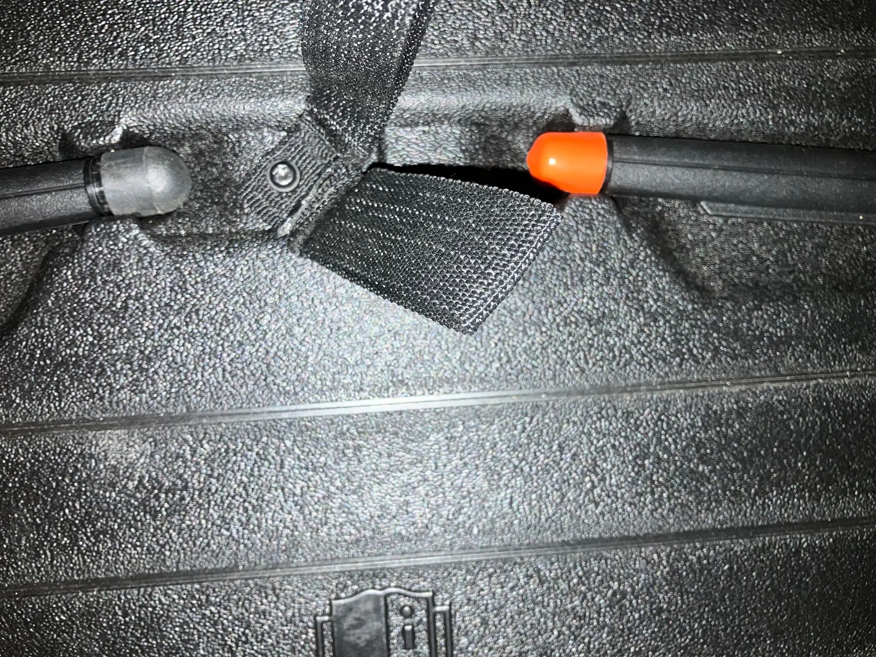 Ford Bronco Sport Does anybody know the part number for this rubber foot? IMG_4763