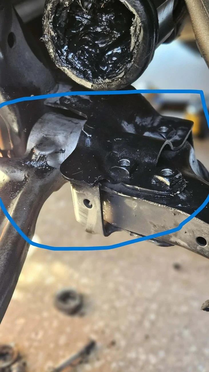 Ford Bronco Sport 2021 Bronco sport lower control arm removal 9344c839-4da8-407a-9aea-5496289f125f