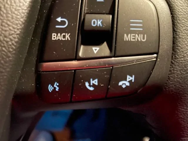 Ford Bronco Sport Changing music / radio station with steering wheel? IMG_0059