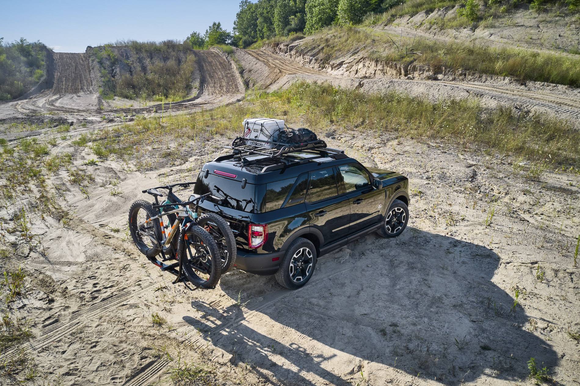 Ford Bronco Sport Bronco Sport Gets Five Ford Lifestyle Accessory Bundles: Bike, Water, Snow, Camping, Cargo Bronco-Sport_Bike