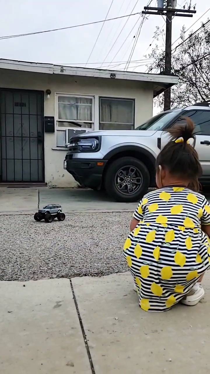 Ford Bronco Sport Bronco Sport REMOTE CONTROL CAR VideoCapture_20210209-180714