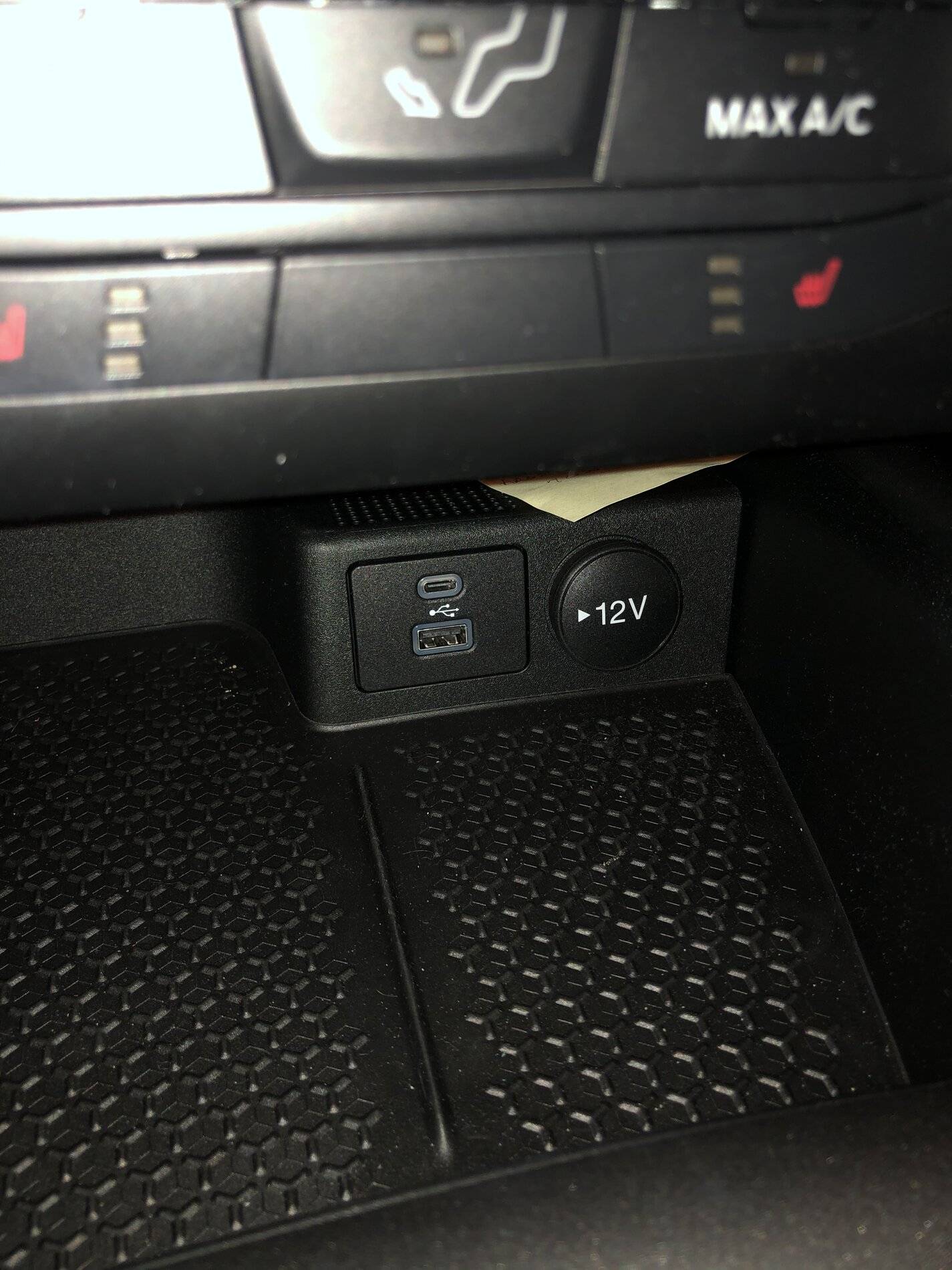 Ford Bronco Sport Does Badlands have rear USB ports? IMG-5279