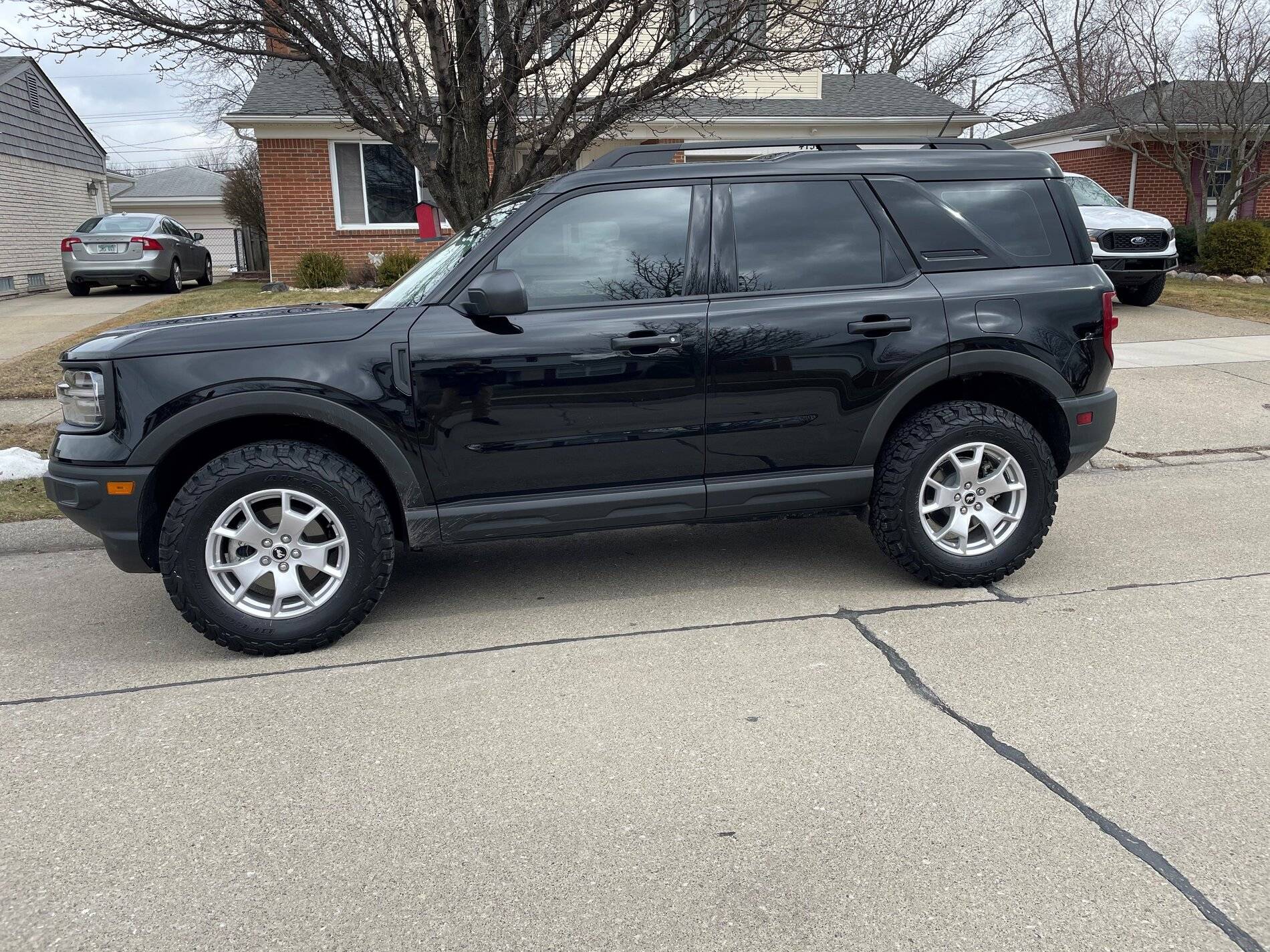 Ford Bronco Sport 1.5" Rough Country lift   245/70/17 KO2 BRONCO