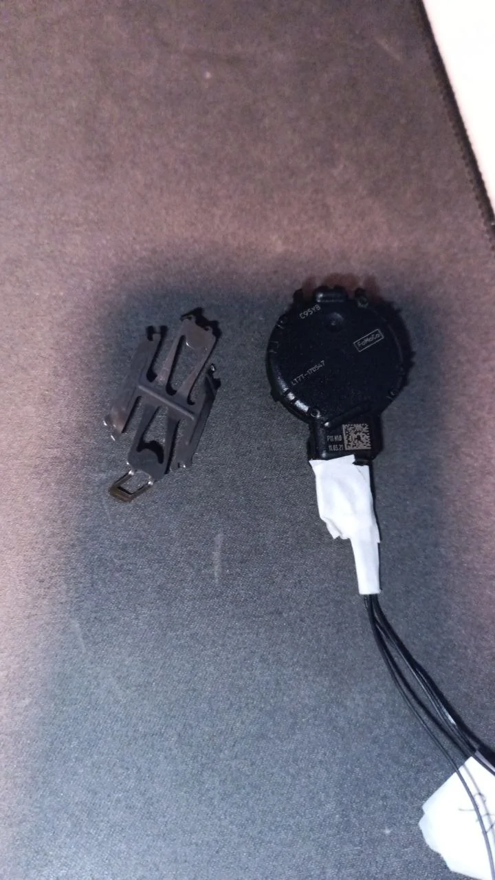 Ford Bronco Sport Add Auto-wipers? photo_2026-02-26_02-28-23