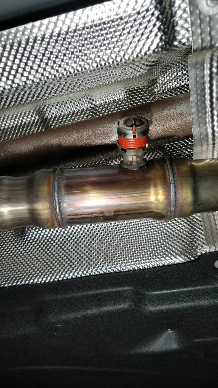 Ford Bronco Sport Unknown spring-loaded rotating device on exhaust (2.0 EcoBoost). What is this? IMG_20260321_124001