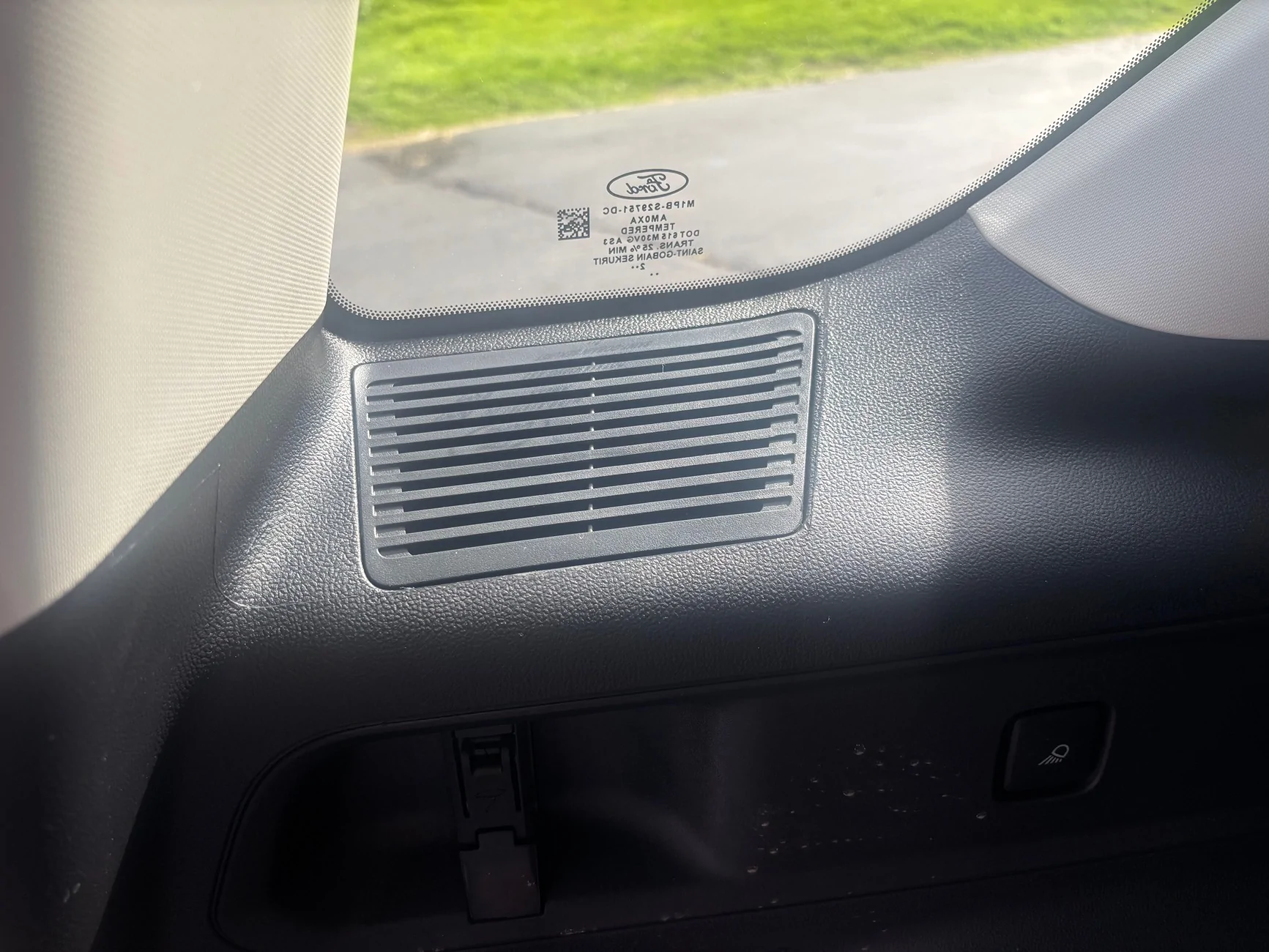 Ford Bronco Sport Need help identifying an interior part IMG_5752