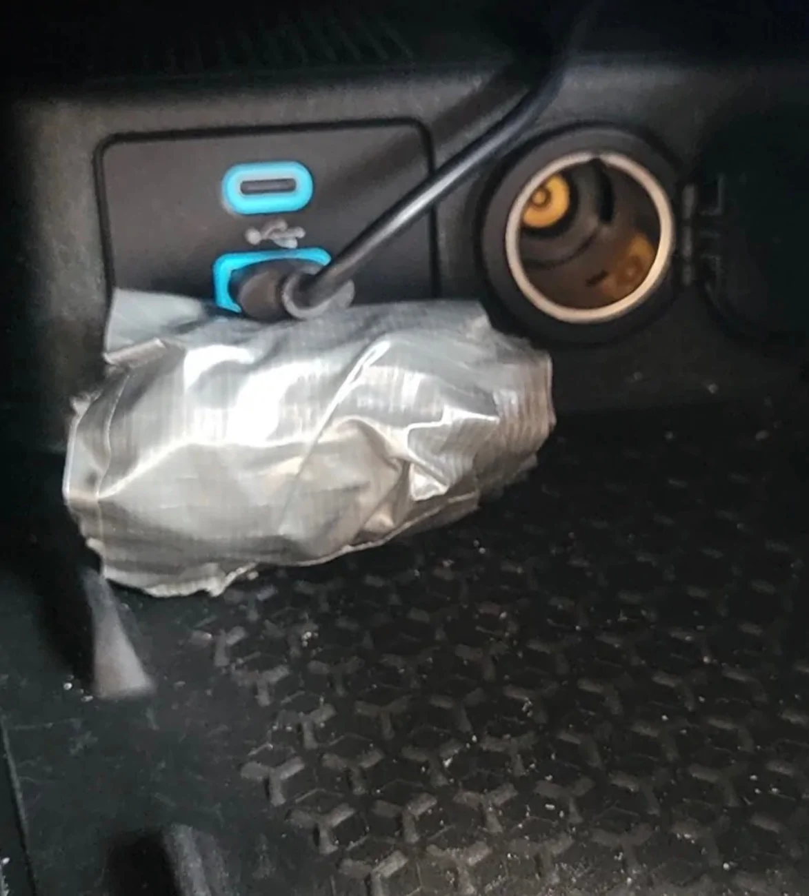 Ford Bronco Sport 2021 Bronco Sport USB-C Port Failing – Dealer Can’t Fix (Even Under Warranty) IMG_6939