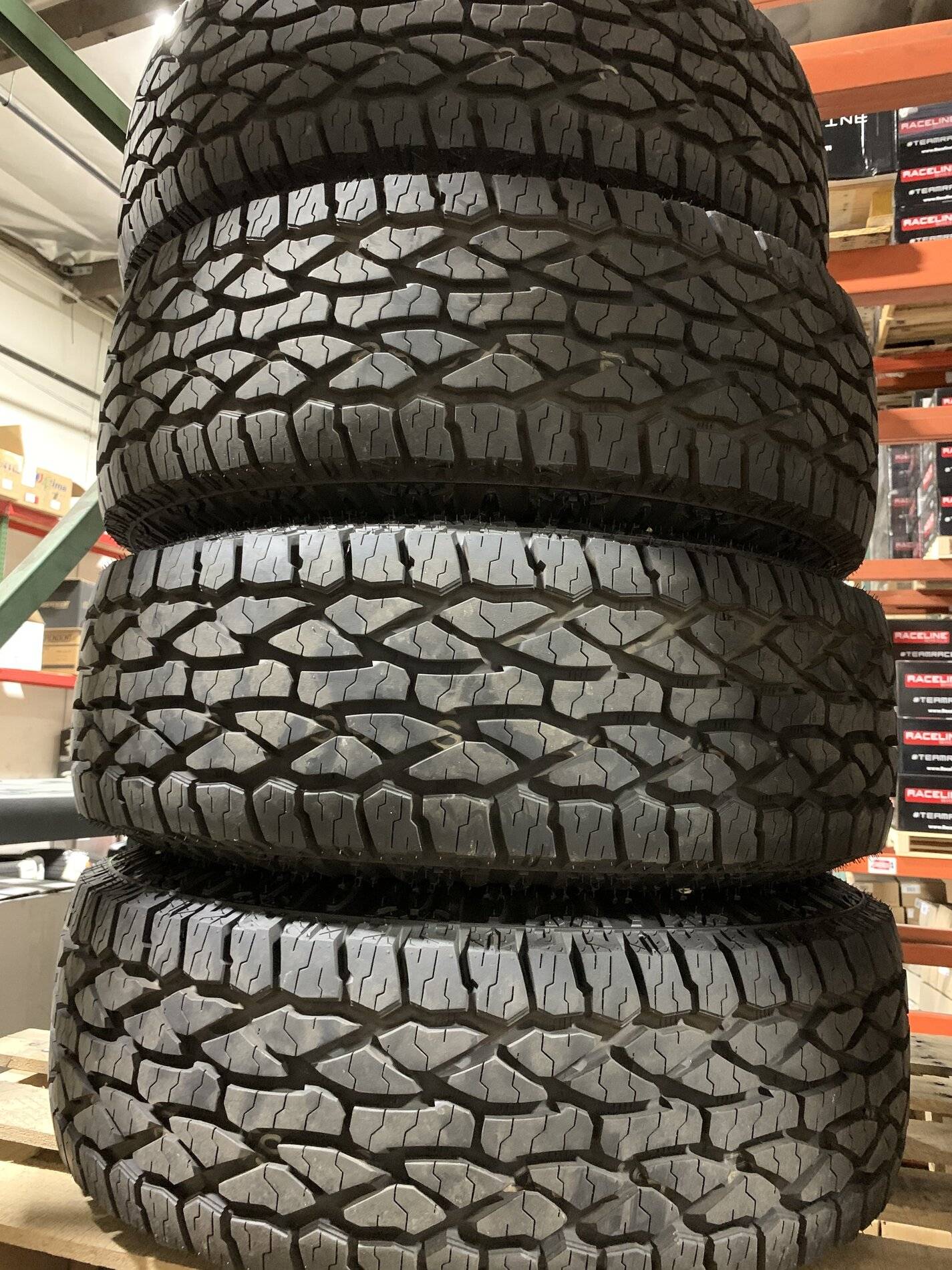 Ford Bronco Sport Wheels 5 - 17X8 Raceline Wheels w/245/65R17 Atturo tires 1500 miles IMG_5038