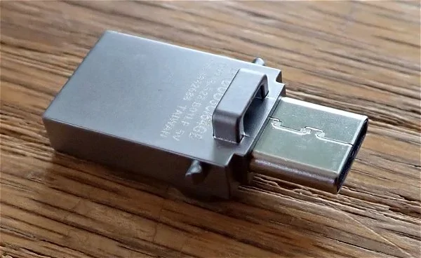 Ford Bronco Sport Can you plug a thumb drive into a USB port and play music from it? USB C