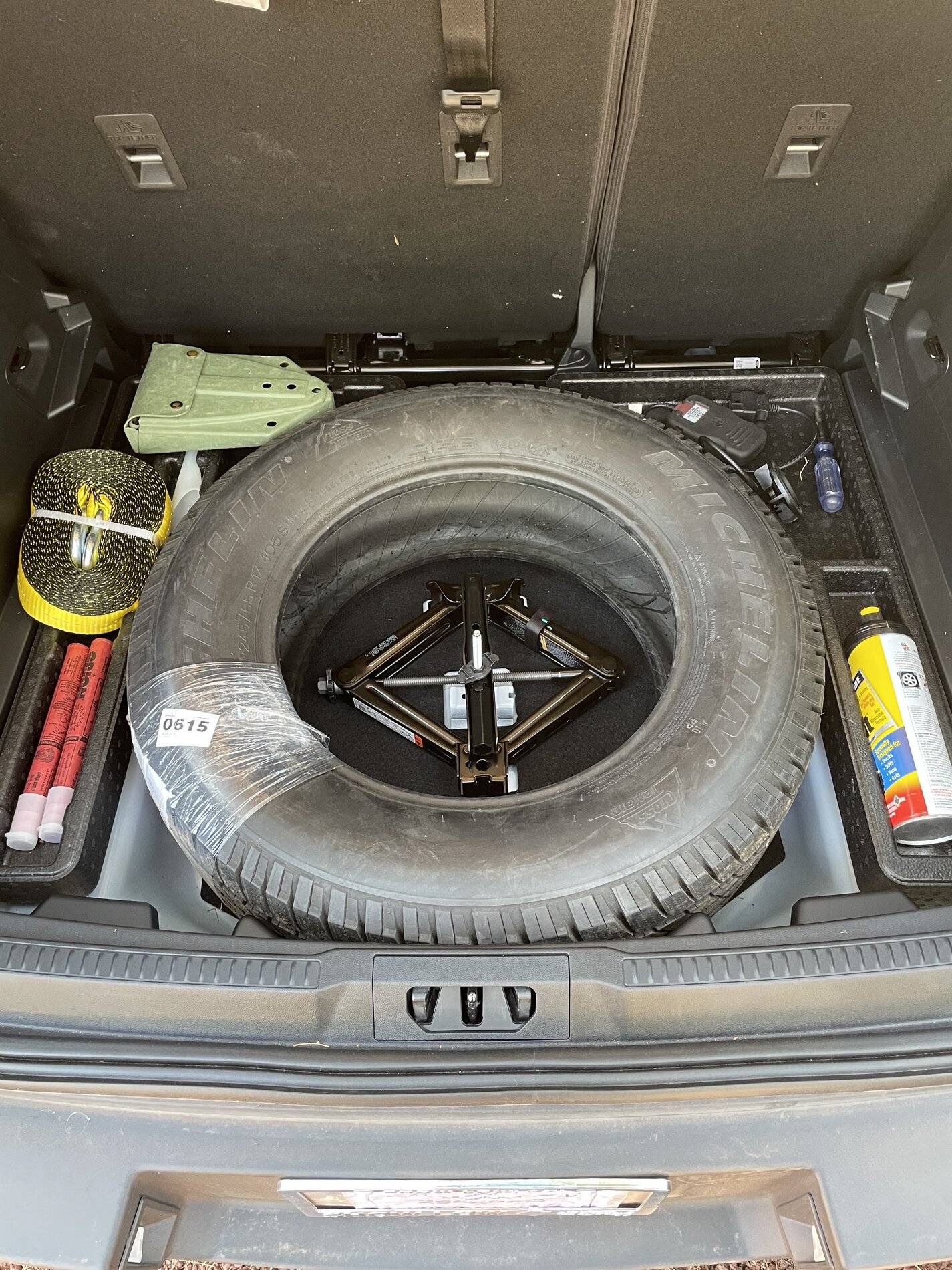 Ford Bronco Sport 245/65r17 tire fits in spare compartment 2D26BC45-FFF2-45F2-8B18-0899D5A3ADFE