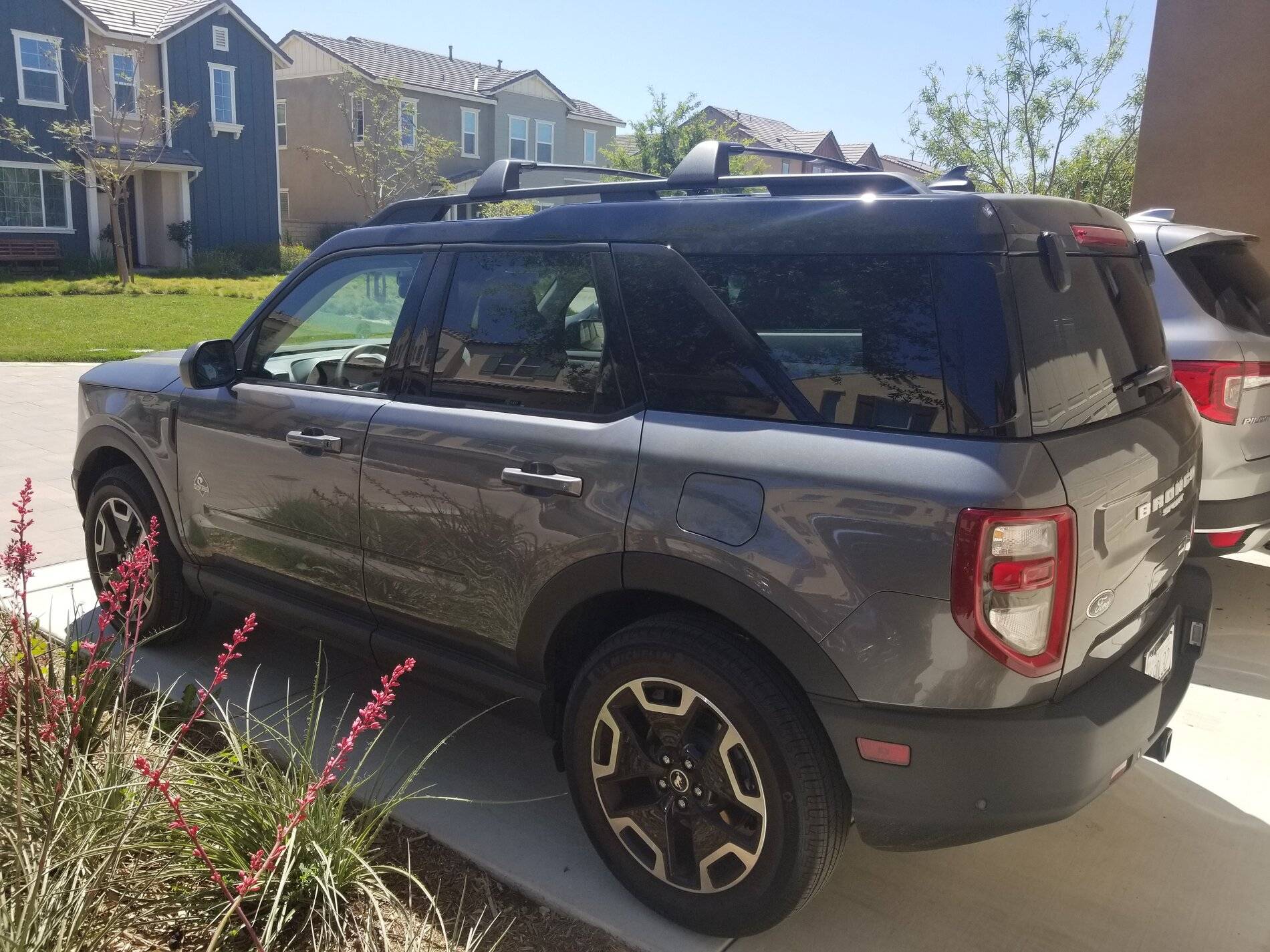 Ford Bronco Sport Yakima Offgrid basket installed OEM cross rails 2