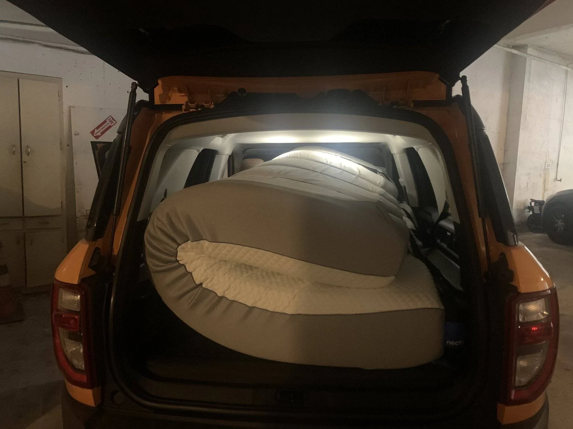Ford Bronco Sport Fit a California King Mattress in my Badlands. What have you fit? 2EDAB6EC-BB1C-4772-AEC1-FF0EFD91ED9E