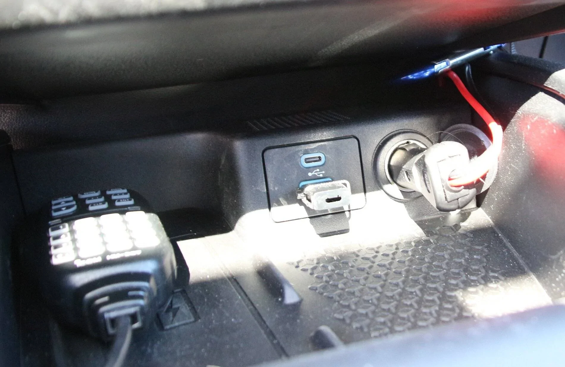 Ford Bronco Sport Transceiver Installation thread  (Ham, CB, GMRS). Radio unit and antenna installation on Bronco Sport IMG_3845 (2)