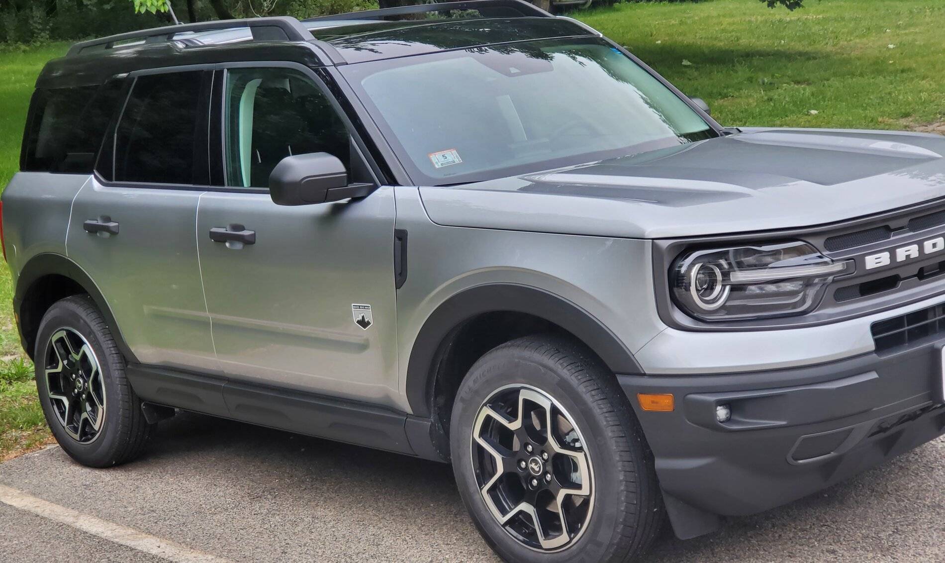 Ford Bronco Sport How to remove Bronco Sport top rails? 20210531_175904