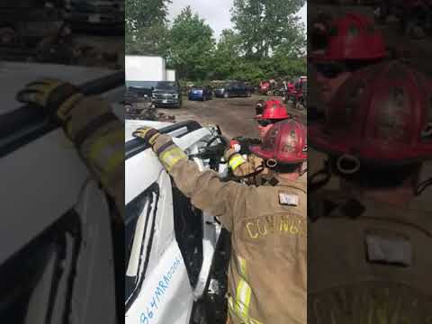 Ford Bronco Sport Ford Bronco Sport's Boron Steel Build Gives the “Jaws of Life” a Hard Time hqdefault