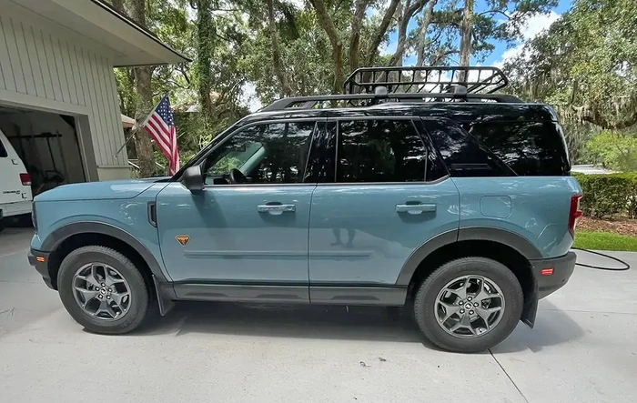 Sirocco - 2021 Badlands - Area 51 Blue - Build Journal