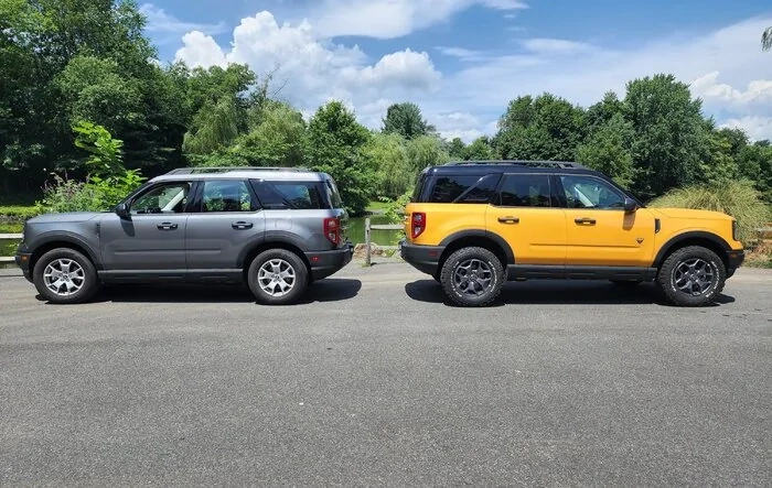 Badlands on HRG lift and 245/70 KO2 tires (pics with comparison to stock Bronco Sport)